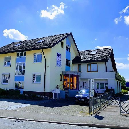 H41 Inn Hotel Garni Freiburg (Adults Only) Гунделфинген Екстериор снимка
